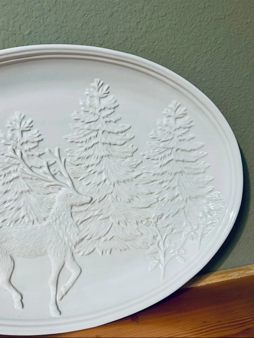 Pottery Barn DONDER Deer serving platter Oval Woodland Scene